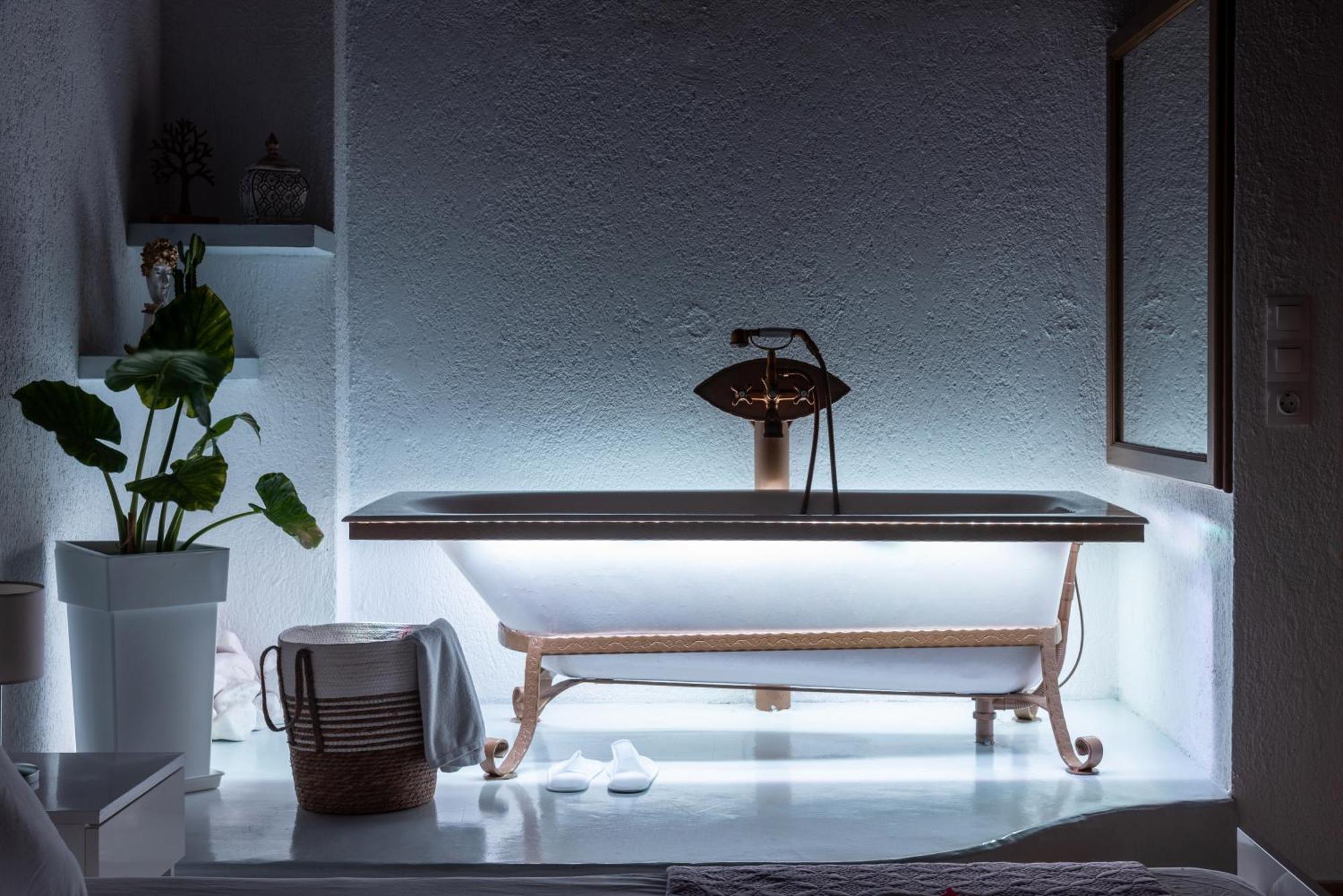 Coastal Dream Beachview Jacuzzi& Sauna Amoudara  Ngoại thất bức ảnh